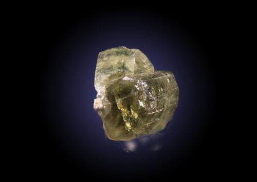 Fluorapatite<br />Minas da Panasqueira, Aldeia de São Francisco de Assis, Covilhã, Castelo Branco, Cova da Beira, Centro, Portugal<br />25mm x 28mm x 23mm<br /> (Author: Firmo Espinar)