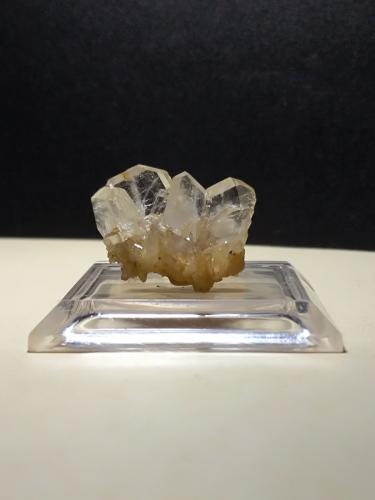 Quartz (variety faden)<br />Leoni Mountain, Sticciano, Roccastrada, Grosseto Province, Tuscany, Italy<br />25 x 23 mm<br /> (Author: Sante Celiberti)