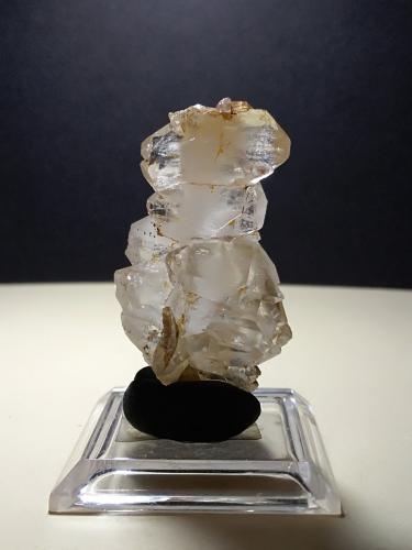 Quartz (variety faden)<br />Leoni Mountain, Sticciano, Roccastrada, Grosseto Province, Tuscany, Italy<br />45 x 28 mm<br /> (Author: Sante Celiberti)