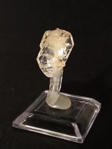 Quartz (variety faden)<br />Leoni Mountain, Sticciano, Roccastrada, Grosseto Province, Tuscany, Italy<br />31 x 15 mm<br /> (Author: Sante Celiberti)