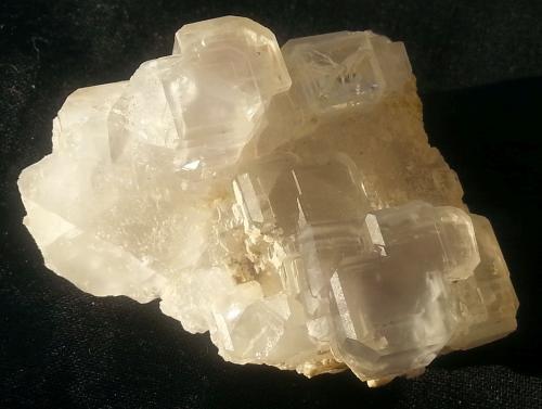 Fluorite<br />Lead mines, Obernberg am Brenner, Innsbruck-Land District, Tyrol/Tirol, Austria<br />4 x 4 cm<br /> (Author: Volkmar Stingl)