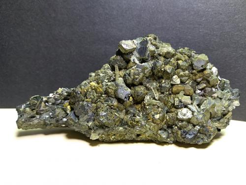 Galena, Esfalerita, Calcopirita, Cuarzo<br />Campiano Mine, Montieri, Grosseto Province, Tuscany, Italy<br />98 x 45 mm<br /> (Autor: Sante Celiberti)