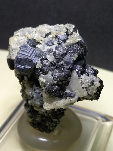 Galena, Esfalerita, Calcita<br />Campiano Mine, Montieri, Grosseto Province, Tuscany, Italy<br />39 x 32 mm<br /> (Autor: Sante Celiberti)