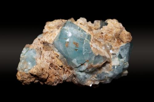 Euclase<br />Gachalá mining district, Vega de San Juan Mine, Municipio Gachalá, Eastern Emerald Belt, Cundinamarca Department, Colombia<br />3,4H x 5,7W x 4,2D cm<br /> (Author: Bergur_E_Sigurdarson)