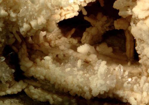 Calcite<br />Boldut Mine, Cavnic mining area, Cavnic, Maramures, Romania<br />FOV approx 3.0 cm<br /> (Author: Michael Shaw)