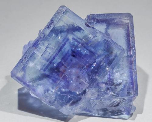 Fluorite<br />La Viesca Mine, La Collada mining area, Huergo, Siero, Comarca Oviedo, Principality of Asturias (Asturias), Spain<br />Specimen size: 6 × 6 × 4.2 cm / main crystal size: 4 × 3.5 cm<br /> (Author: Jordi Fabre)