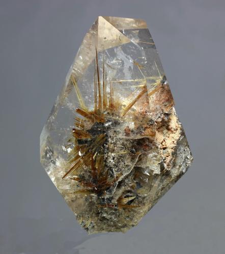 Rutilo<br />Diamantina, Jequitinhonha, Minas Gerais, Brasil<br />50x70 mm<br /> (Autor: Ramon A  Lopez Garcia)