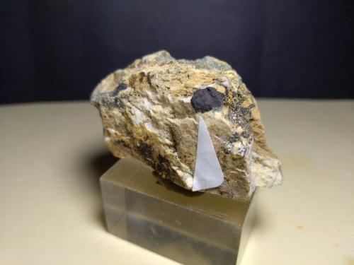 Apuanite<br />Mina Buca della Vena, Ponte Stazzemese, Municipio Stazzema, Provincia Lucca, Toscana, Italia<br />32 x 28 mm<br /> (Author: Sante Celiberti)