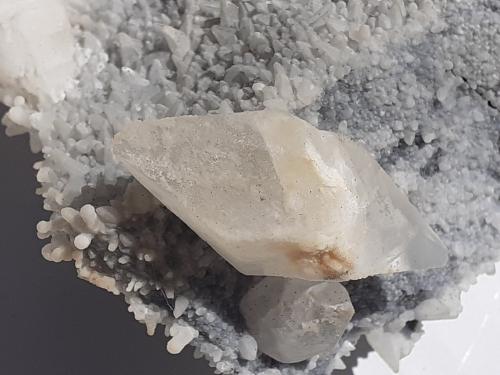 Calcite<br />Stilfserjoch, Autonomous Province South Tyrol, Trentino-Alto Adige (Trentino-Südtirol), Italy<br />6 x 6 cm<br /> (Author: Volkmar Stingl)