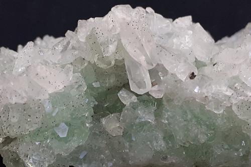 Quartz, Fluorite, Calcite, Pyrite<br />Baimashan tunnel (construction site), Qianbaxia, Wuyishan, Nanping Prefecture, Fujian Province, China<br />5,5 x 4 cm<br /> (Author: Volkmar Stingl)