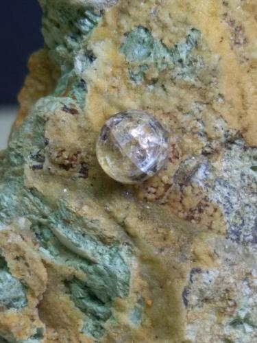 Melanophlogita<br />Fortullino, Rosignano Marittimo, Livorno Province, Tuscany, Italy<br />33 x 32 mm<br /> (Autor: Sante Celiberti)