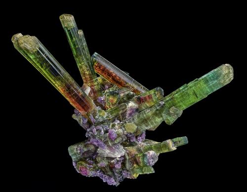 Elbaite<br />Chiar Mine, São José da Safira, Governador Valadares, Vale do Rio Doce, Minas Gerais, Brazil<br />7.9 x 13.6 cm<br /> (Author: am mizunaka)