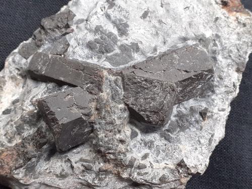 Staurolite<br />Val Peder (Pedertal), Gruppo Ortles-Cevedale (Ortlergruppe), Val Venosta (Vinschgau), Autonomous Province South Tyrol, Trentino-Alto Adige (Trentino-Südtirol), Italy<br />8 x 5 cm<br /> (Author: Volkmar Stingl)