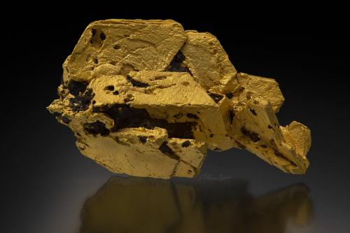 Gold<br />Kalgoorlie-Boulder, Kalgoorlie-Boulder Shire, Western Australia, Australia<br />30 mm<br /> (Author: Gail)