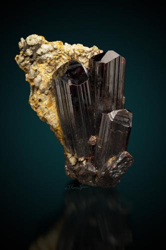 Rutile<br />Valle Tormiq, Distrito Baltistán, Gilgit-Baltistan (Áreas del Norte), Paquistán<br />pending<br /> (Author: Gail)