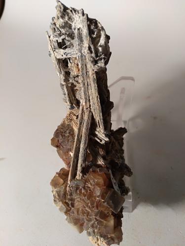 Stibnite, Fluorite<br />Fosso "La Fuliggine", Catabbio, Semproniano, Grosseto Province, Tuscany, Italy<br />96,5 x 72 mm<br /> (Author: Sante Celiberti)