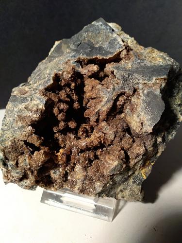 Valentinite on Stibnite<br />Mina Pereta, Pereta, Magliano in Toscana, Provincia Grosseto, Toscana, Italia<br />10,5 x 9,5 cm<br /> (Author: Sante Celiberti)