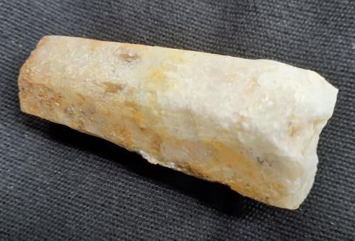 Beryl<br />Elkhorn Mine, Custer, Custer District, Custer County, South Dakota, USA<br />5 x 2 cm<br /> (Author: Volkmar Stingl)