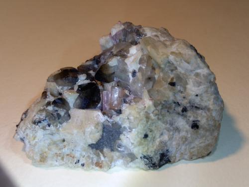Elbaite, Quartz (variety smoky), Orthoclase<br />Fonte del Prete, San Piero in Campo, Campo nell'Elba, Isla de Elba, Provincia Livorno, Toscana, Italia<br />79 x 57 mm<br /> (Author: Sante Celiberti)
