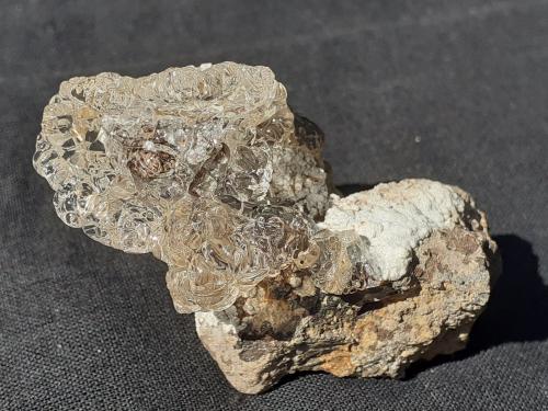Opal (variety hyalite)<br />Valeč, Doupov, Karlovy Vary Region, Bohemia, Czech Republic<br />5 x 3 cm<br /> (Author: Volkmar Stingl)