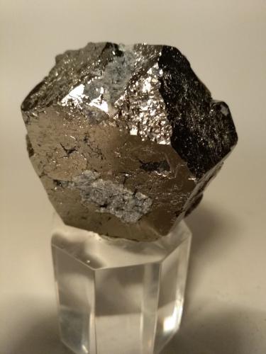 Pyrite, Hematite<br />Rio Mine (Rio Marina Mine), Valle Giove stope, Rio Marina, Elba Island, Livorno Province, Tuscany, Italy<br />54 x 35 mm<br /> (Author: Sante Celiberti)