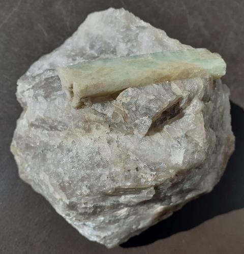 Beryl<br />Wiley Mountain, Stow, Oxford County, Maine, USA<br />8 x 7 cm<br /> (Author: Volkmar Stingl)