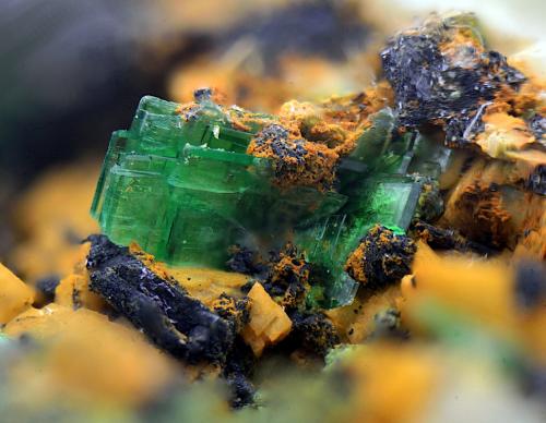 Zeunerita<br />La Profunda Mine, Collada de Cármenes, Cármenes, Comarca Los Argüellos, León, Castile and León, Spain<br />Campo de visión de 15 mm<br /> (Autor: Antonio Carmona)