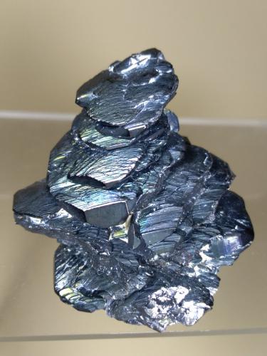 Hematites<br />Rio Mine (Rio Marina Mine), Valle Giove stope, Rio Marina, Elba Island, Livorno Province, Tuscany, Italy<br />35 x 30 mm<br /> (Autor: Sante Celiberti)