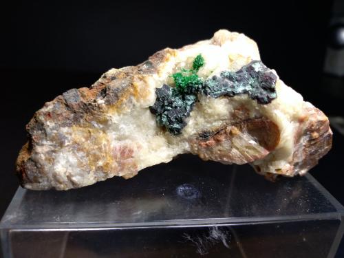 Cuprite, Brochantite<br />Cape Calamita, Capoliveri, Elba Island, Livorno Province, Tuscany, Italy<br />78 x 57 mm<br /> (Author: Sante Celiberti)