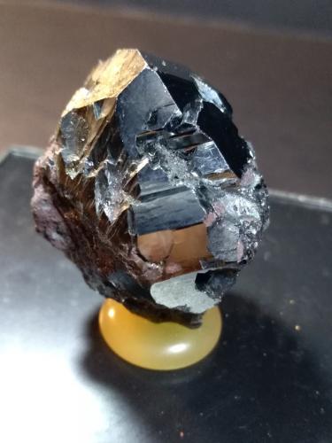 Hematite<br />Rio Mine (Rio Marina Mine), Valle Giove stope, Rio Marina, Elba Island, Livorno Province, Tuscany, Italy<br />38 x 33 mm<br /> (Author: Sante Celiberti)