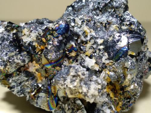 Hematite, Quartz<br />Rio Mine (Rio Marina Mine), Valle Giove stope, Rio Marina, Elba Island, Livorno Province, Tuscany, Italy<br />83 x 75 mm<br /> (Author: Sante Celiberti)