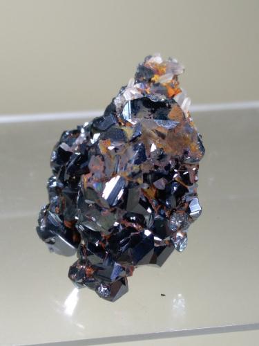 Hematite, Quartz<br />Mina Rio (Mina Rio Marina), realce Valle Giove, Rio Marina, Isla de Elba, Provincia Livorno, Toscana, Italia<br />36,7 x 27 mm<br /> (Author: Sante Celiberti)