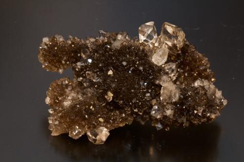 Quartz<br />Turtle Clan Ridge, Fonda, Mohawk, Montgomery County, New York, USA<br />10cm x9cm<br /> (Author: vic rzonca)