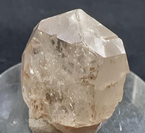 Beryl<br />Virgem da Lapa, Vale do Jequitinhonha, Minas Gerais, Brazil<br />2 x 2 cm<br /> (Author: Volkmar Stingl)