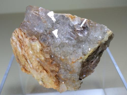 Fluorite, Baryte<br />Silius, Metropolitan City of Cagliari, Sardinia/Sardegna, Italy<br />57 x 44,6 mm<br /> (Author: Sante Celiberti)
