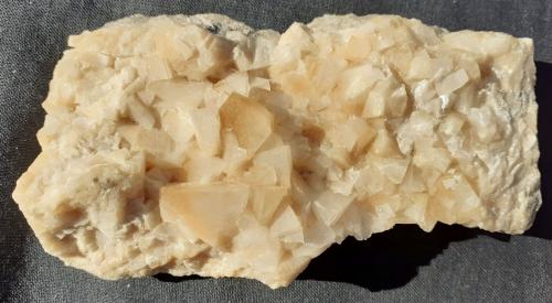 Calcite<br />Max adit, Bad Häring, Kufstein District, Inn Valley, North Tyrol, Tyrol/Tirol, Austria<br />8,5 x 5,5 cm<br /> (Author: Volkmar Stingl)