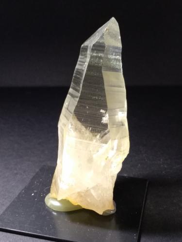 Quartz<br />Bedretto Valley, Leventina, Ticino (Tessin), Switzerland<br />90 x 41.5 mm<br /> (Author: Sante Celiberti)