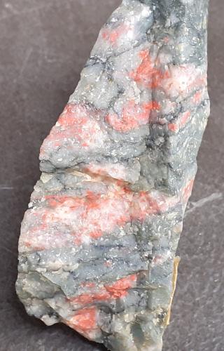 Cinnabar<br />Turracher Höhe, Reichenau, Feldkirchen District, Carinthia/Kärnten, Austria<br />7 x 3 cm<br /> (Author: Volkmar Stingl)
