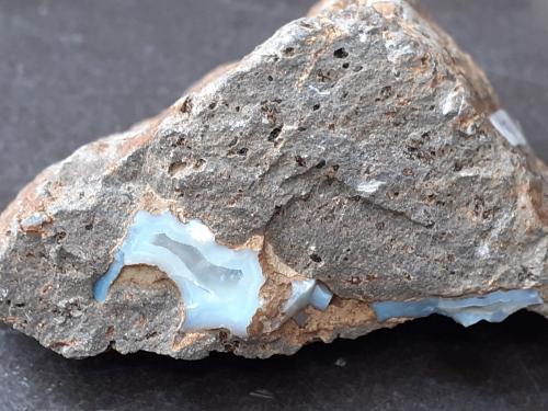 Quartz (variety Agate)<br />Wildon (Weitendorf), Distrito Leibnitz, Estiria/Steiermark, Austria<br />5 x 4 cm<br /> (Author: Volkmar Stingl)