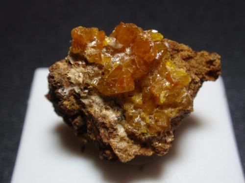 Mimetita<br />Mina Pingtouling, Liannan, Prefectura Qingyuan, Provincia Guangdong, China<br />25x20 mm<br /> (Autor: Ignacio)