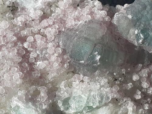 Fluorite<br />Baimashan tunnel (construction site), Qianbaxia, Wuyishan, Nanping Prefecture, Fujian Province, China<br />9,5 x 5,5 cm<br /> (Author: Volkmar Stingl)