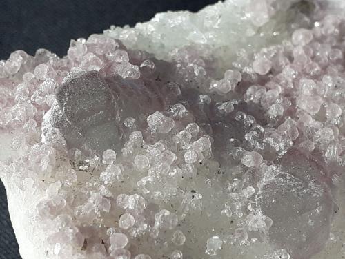 Fluorite<br />Baimashan tunnel (construction site), Qianbaxia, Wuyishan, Nanping Prefecture, Fujian Province, China<br />9,5 x 5,5 cm<br /> (Author: Volkmar Stingl)