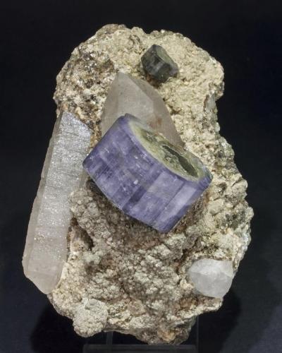 Fluorapatite with Quartz, Siderite, Muscovite and Chlorite<br />Minas da Panasqueira, Aldeia de São Francisco de Assis, Covilhã, Castelo Branco, Cova da Beira, Centro, Portugal<br />Specimen size: 11.6 × 7.8 × 6.5 cm / Fluorapatite crystal size: 4 × 2.1 cm<br /> (Author: Jordi Fabre)