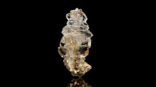 Quartz (variety faden)<br />Monte Serra, Calci, Monti Pisani, Pisa Province, Tuscany, Italy<br />mm.40x20x15<br /> (Author: Diego Pucci)