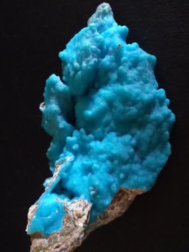 Hemimorfita<br />Sa Duchesa Mine, Oridda Valley, Domusnovas, Sud Sardegna Province, Sardinia/Sardegna, Italy<br />96 x 50 mm<br /> (Autor: Sante Celiberti)
