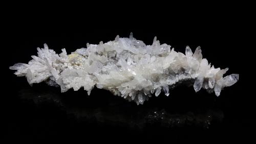 Quartz<br />Fenice Capanne Mine, Massa Marittima, Grosseto Province, Tuscany, Italy<br />mm.150x60x30<br /> (Author: Diego Pucci)