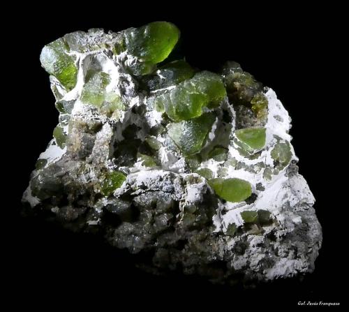 Forsterita (variedad peridoto)<br />Sapat Gali (Suppat), Naran, Kaghan Valley, Mansehra District, Khyber Pakhtunkhwa, Pakistan<br />90x65 mm.<br /> (Autor: Jesus Franquesa Baucells)