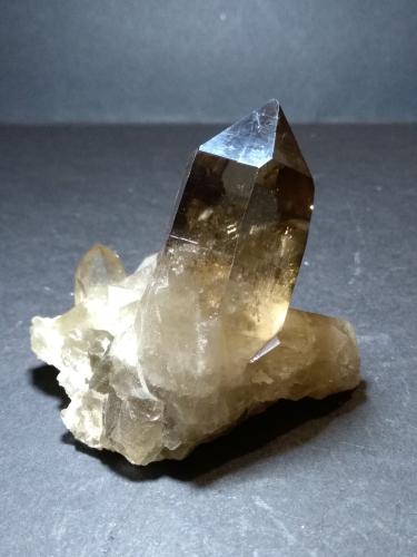 Quartz (variety smoky)<br />Chamonix, Haute-Savoie, Auvergne-Rhône-Alpes, France<br />67 x 57 mm<br /> (Author: Sante Celiberti)