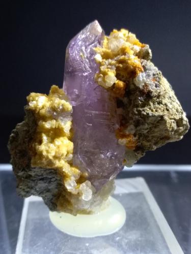 Quartz (variety amethyst)<br />Cantera Capurru, Osilo, Provincia Sassari, Cerdeña/Sardegna, Italia<br />38 x 32,6 mm<br /> (Author: Sante Celiberti)