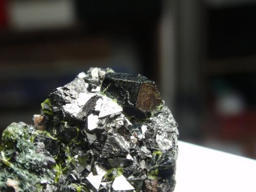 Allanita-(La)<br />Nueva Vizcaya Mine, Los Calvitos property, Burguillos del Cerro, Comarca Zafra-Río Bodión, Badajoz, Extremadura, Spain<br />30x20 mm<br /> (Autor: Ignacio)